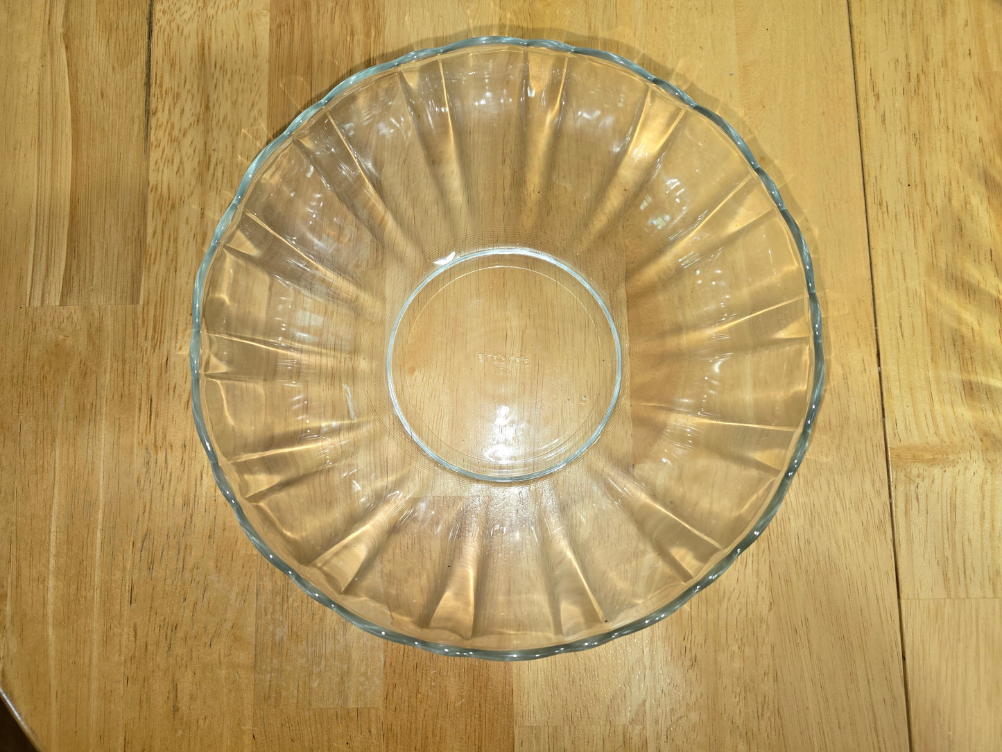 ✨ Arcoroc USA Arcade Bengale 9" Clear Glass Serving Bowl – Elegant & Durable ✨