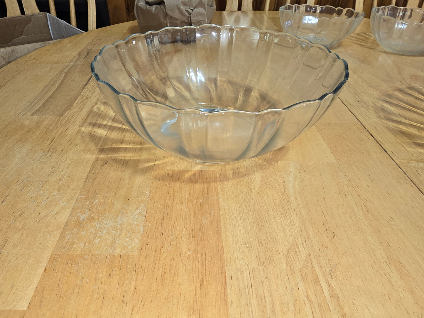 ✨ Arcoroc USA Arcade Bengale 9" Clear Glass Serving Bowl – Elegant & Durable ✨