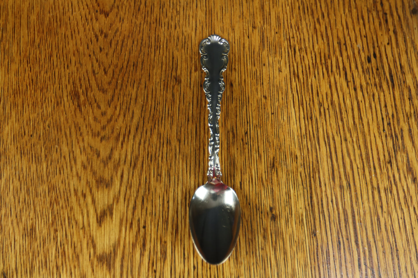 WHITING MFG. CO. "LOUIS XV" STERLING SILVER 5 3/4" TEASPOON